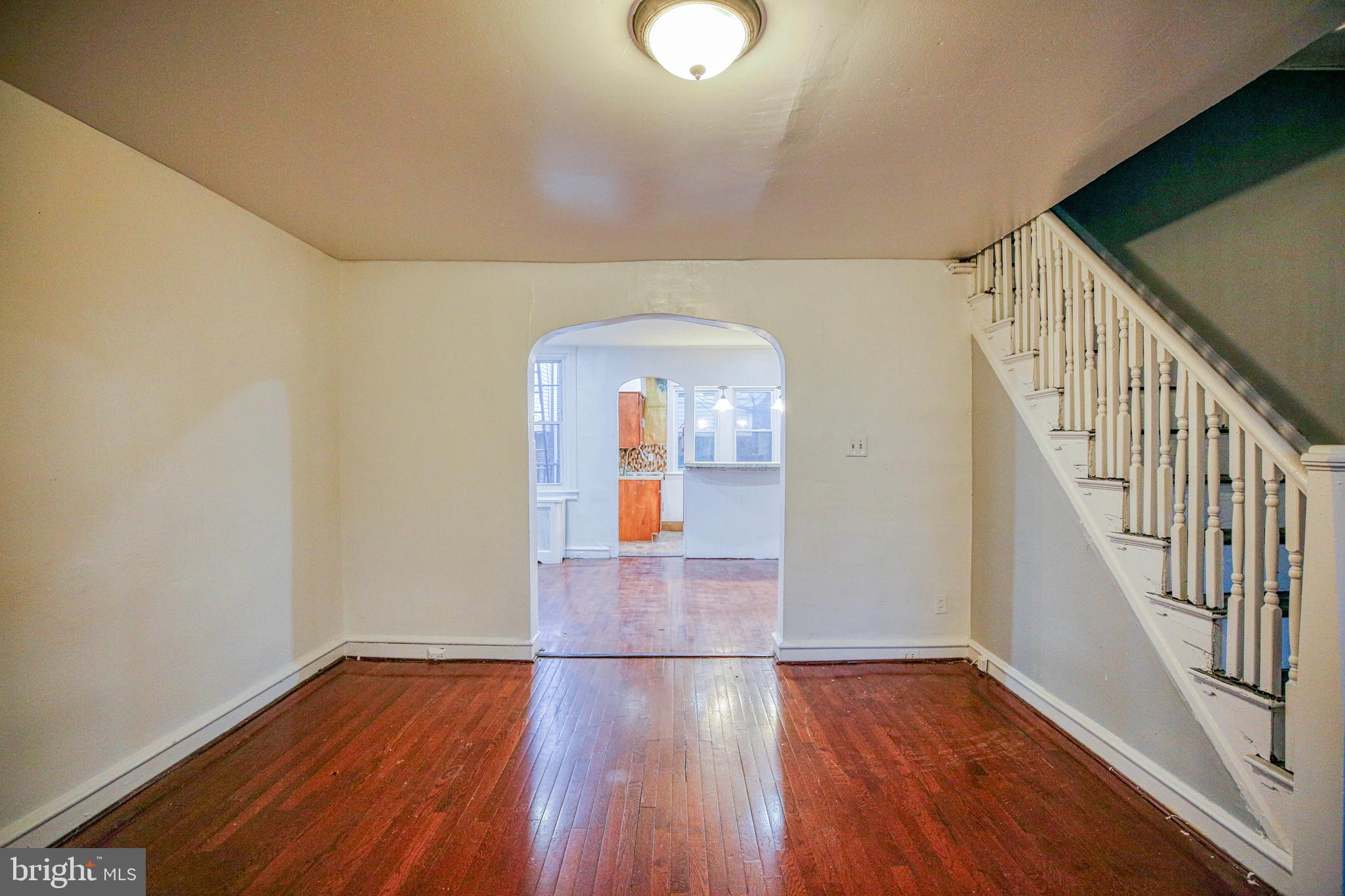 307 Greenway AVENUE