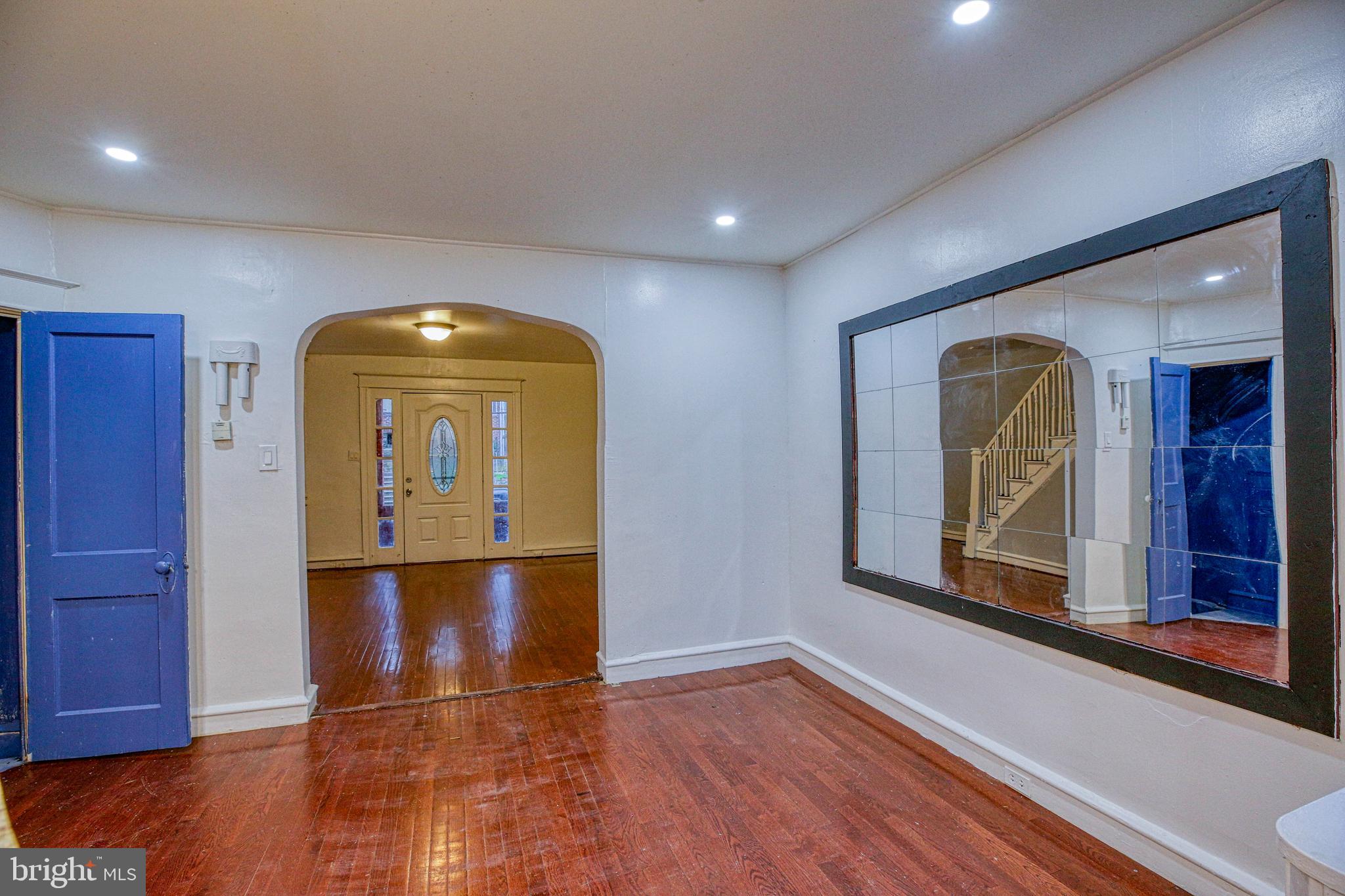 307 Greenway AVENUE