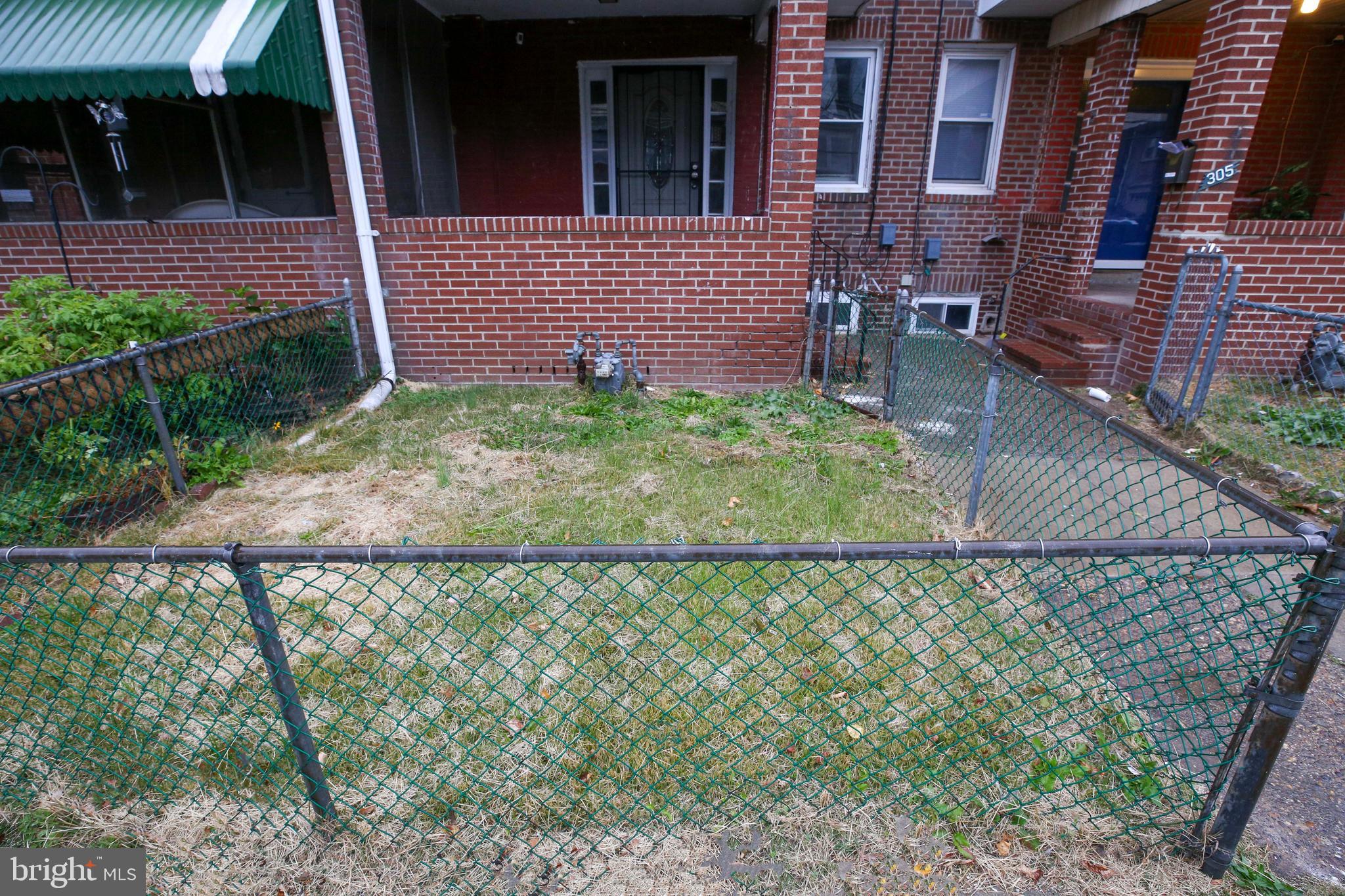 307 Greenway AVENUE