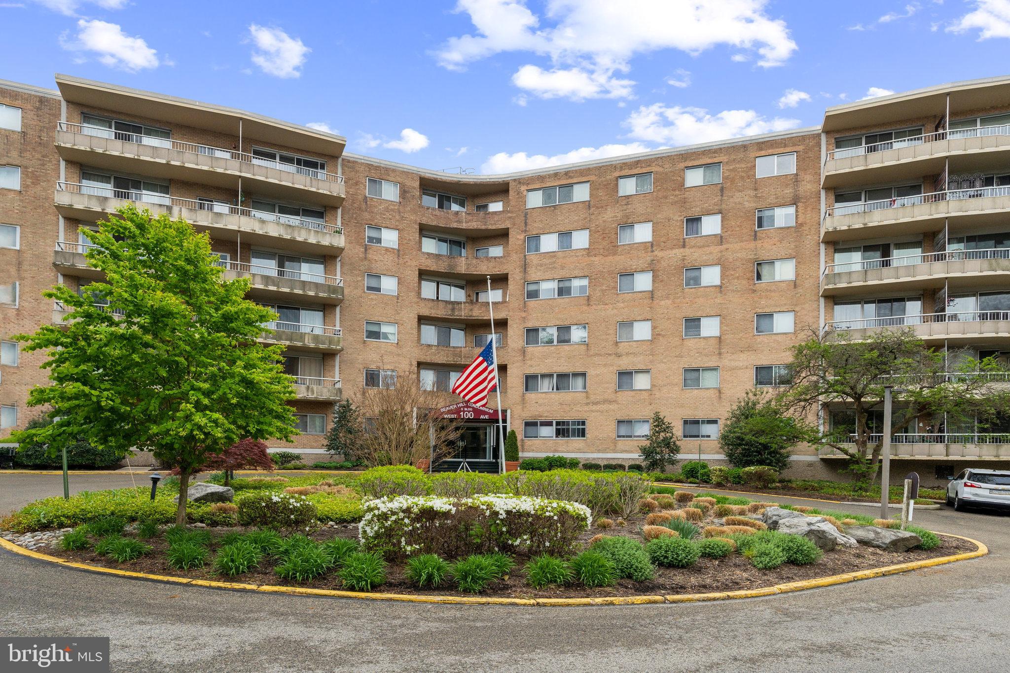 100 West Ave #305s