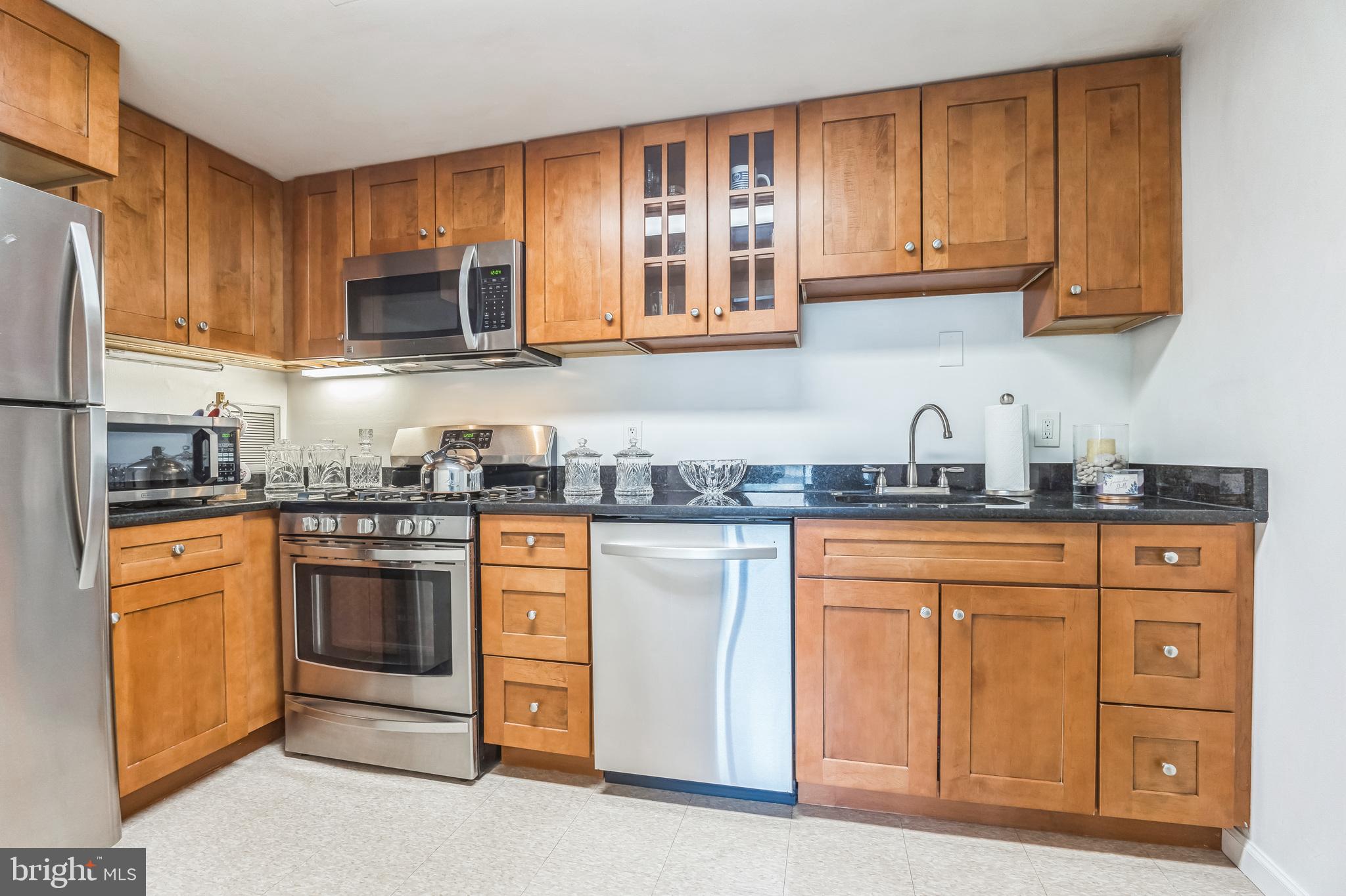 100 West Ave #305s