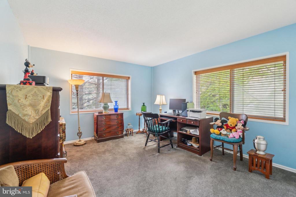 100 West Ave #305s