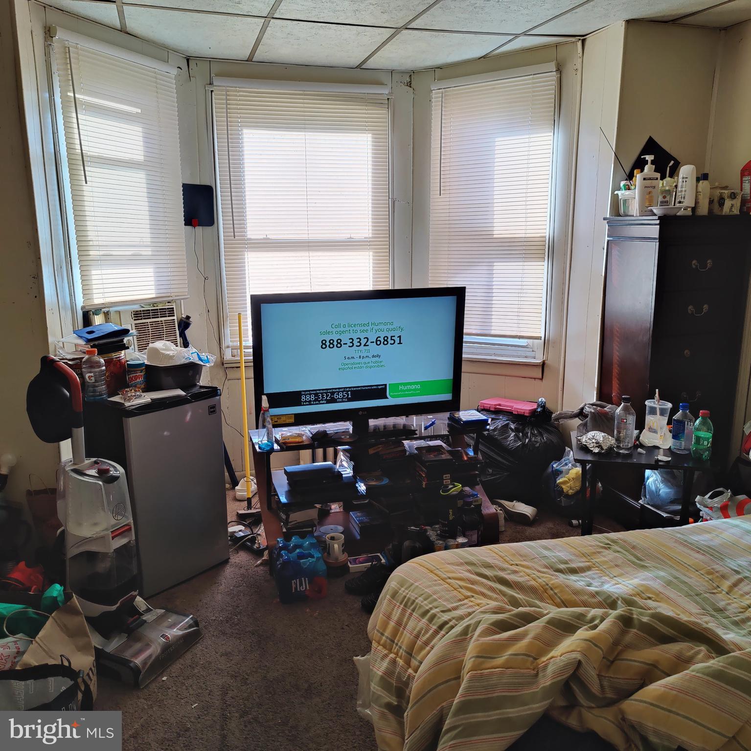 1541 S LINDENWOOD STREET