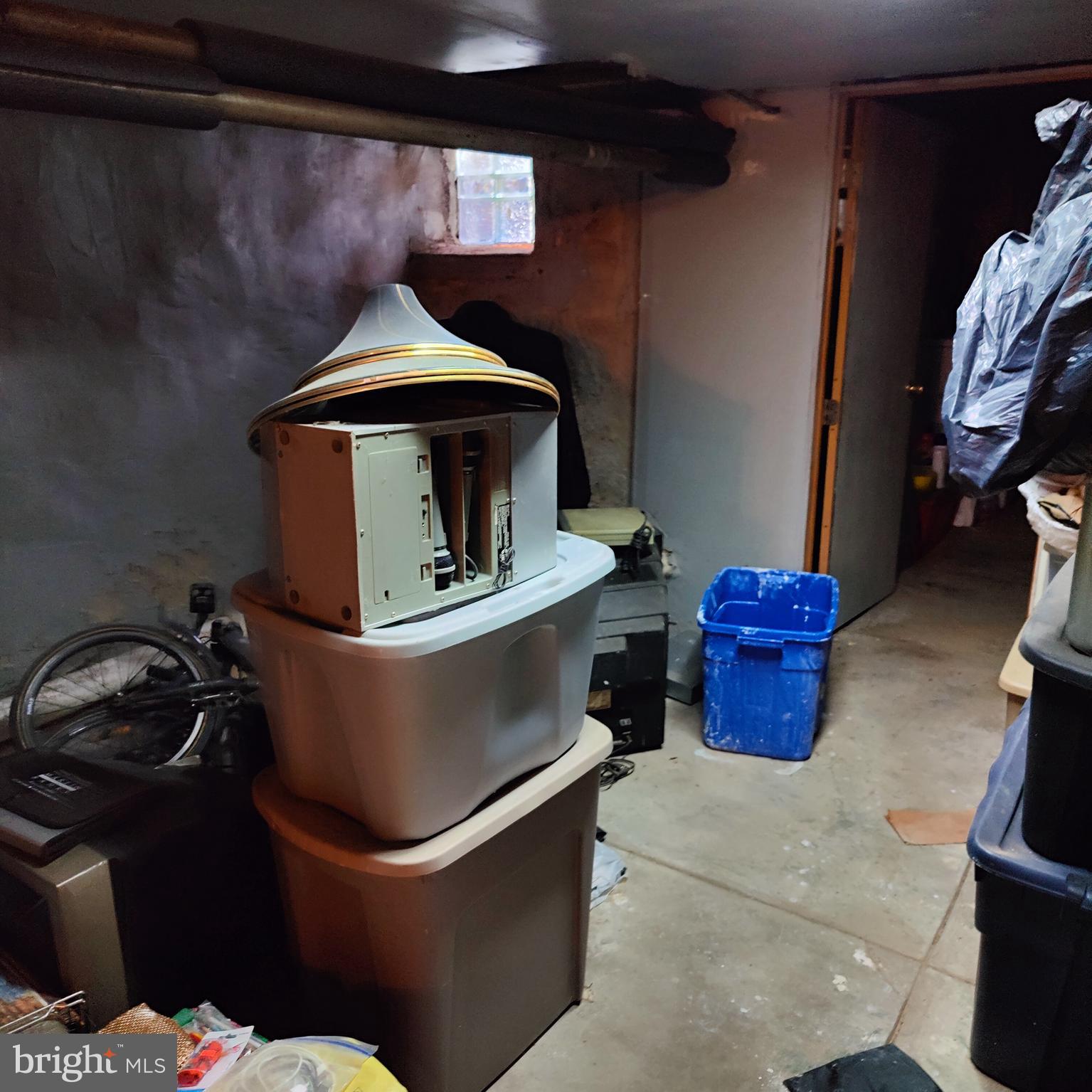 1541 S LINDENWOOD STREET