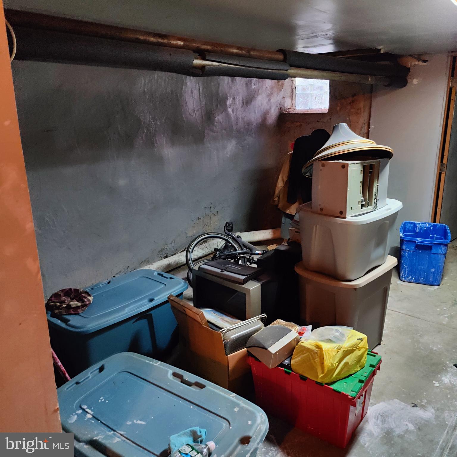 1541 S LINDENWOOD STREET