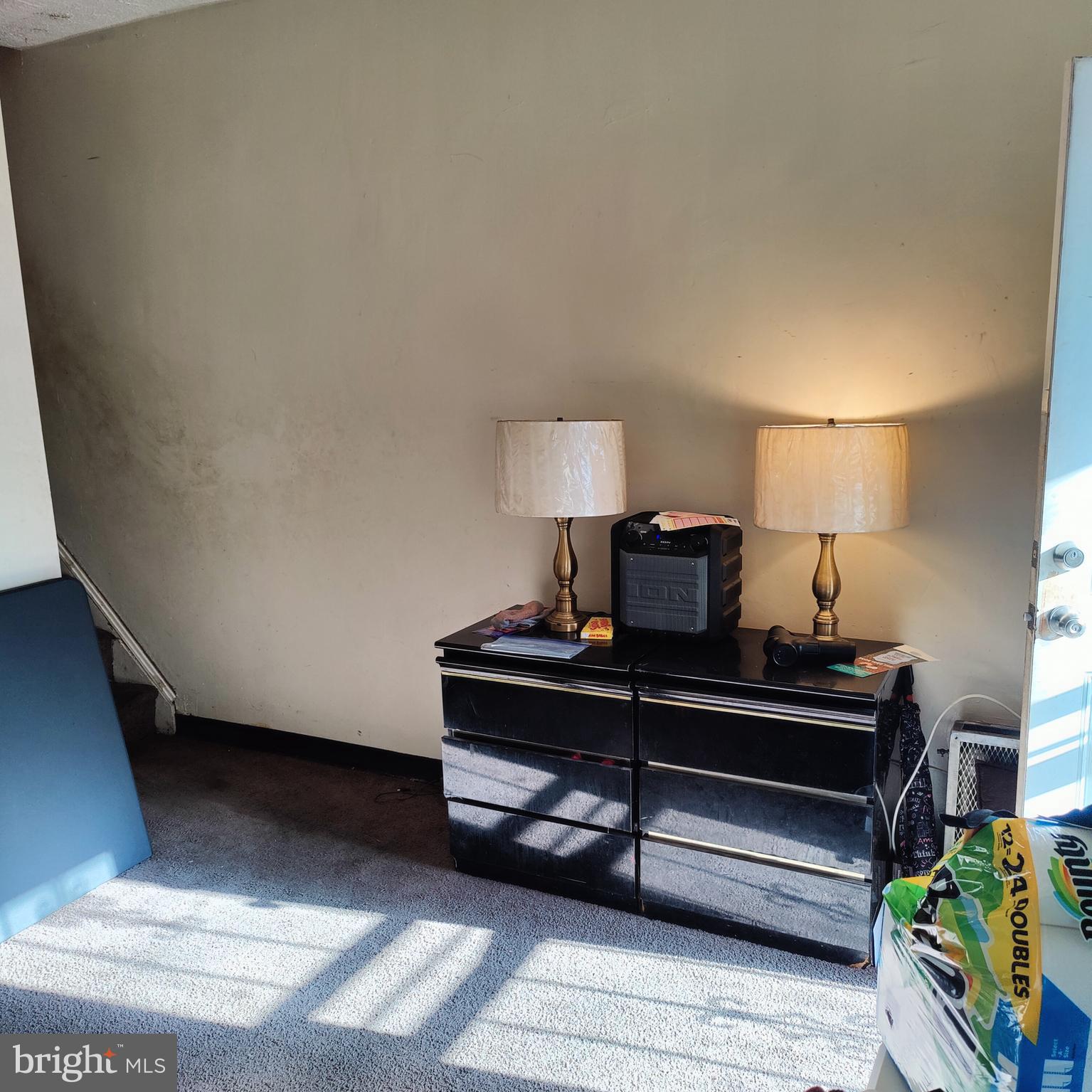 1541 S LINDENWOOD STREET