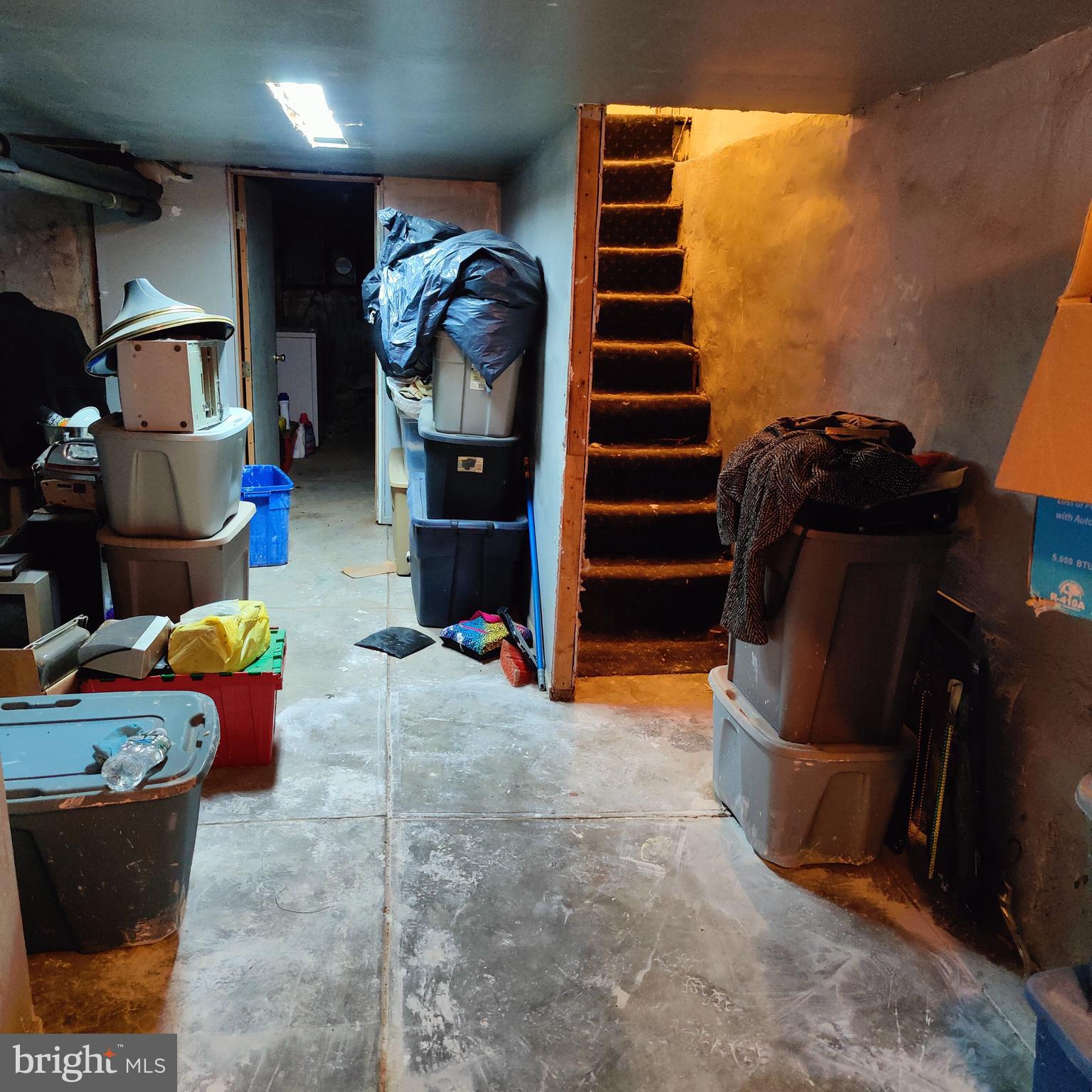 1541 S LINDENWOOD STREET