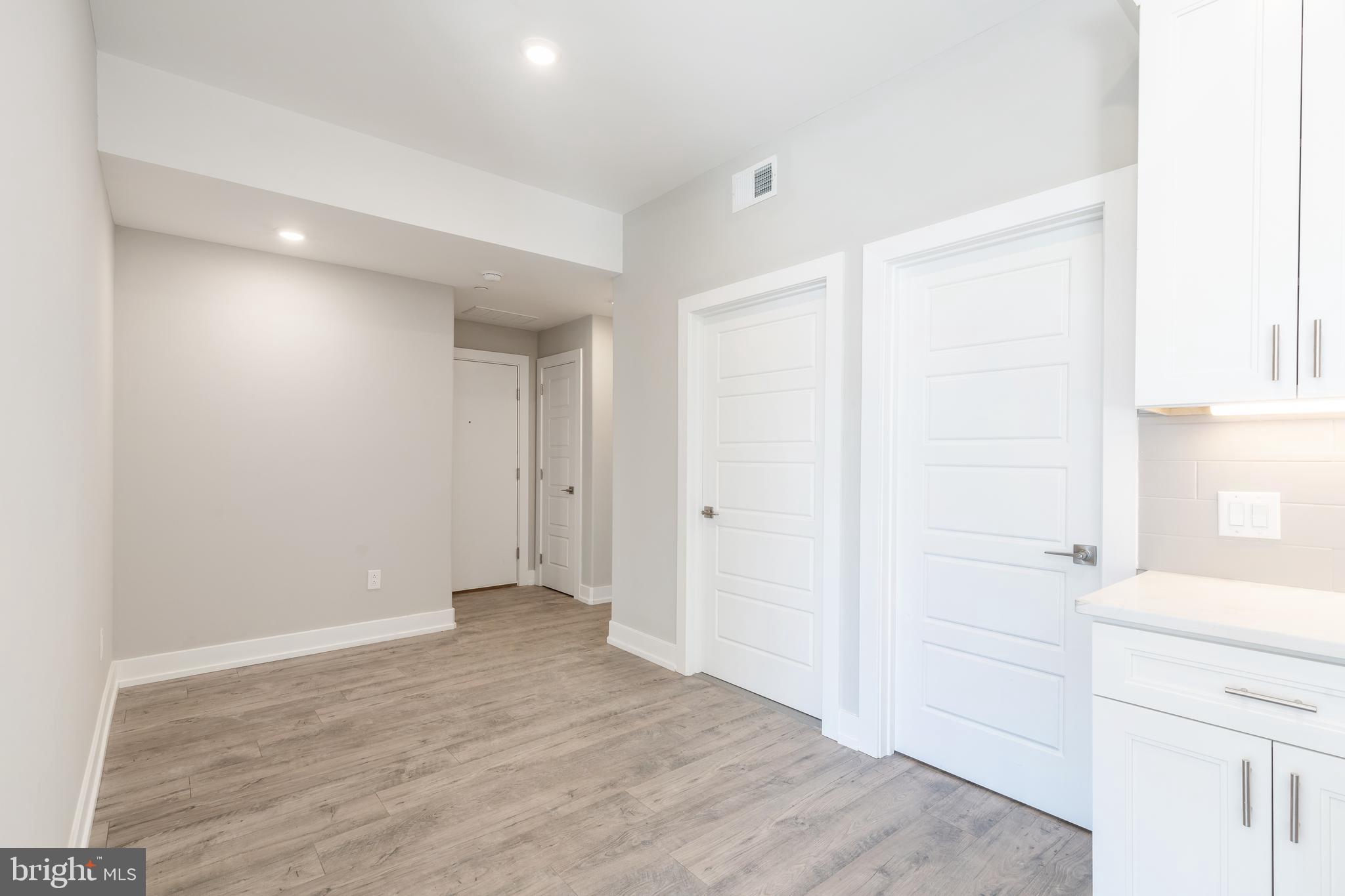 2209-11 N Broad St #303