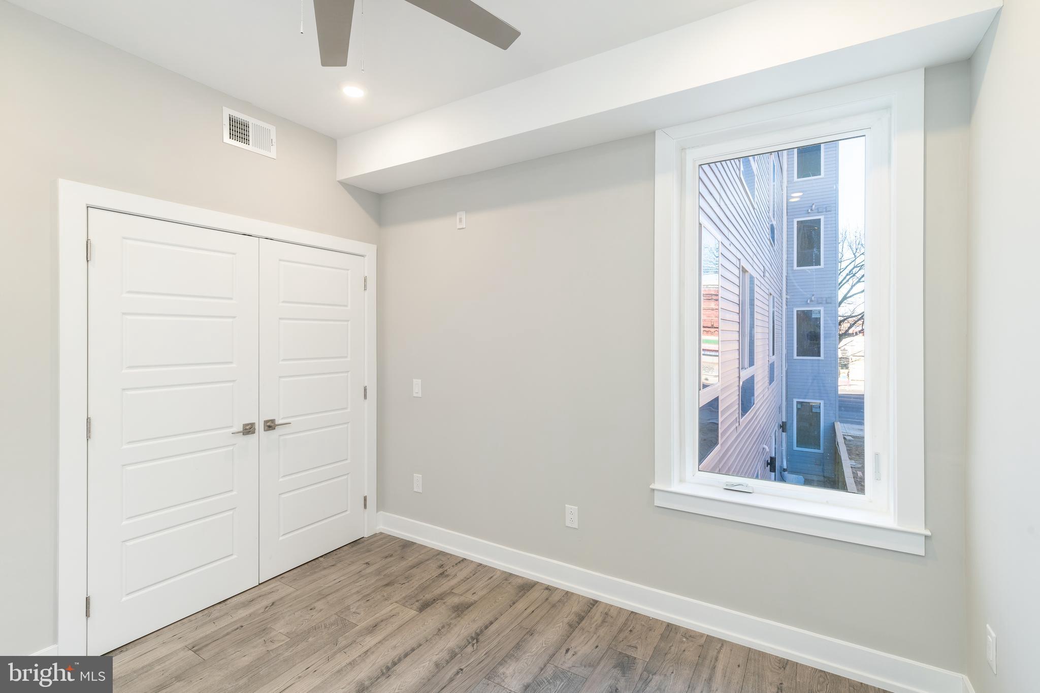 2209-11 N Broad St #303