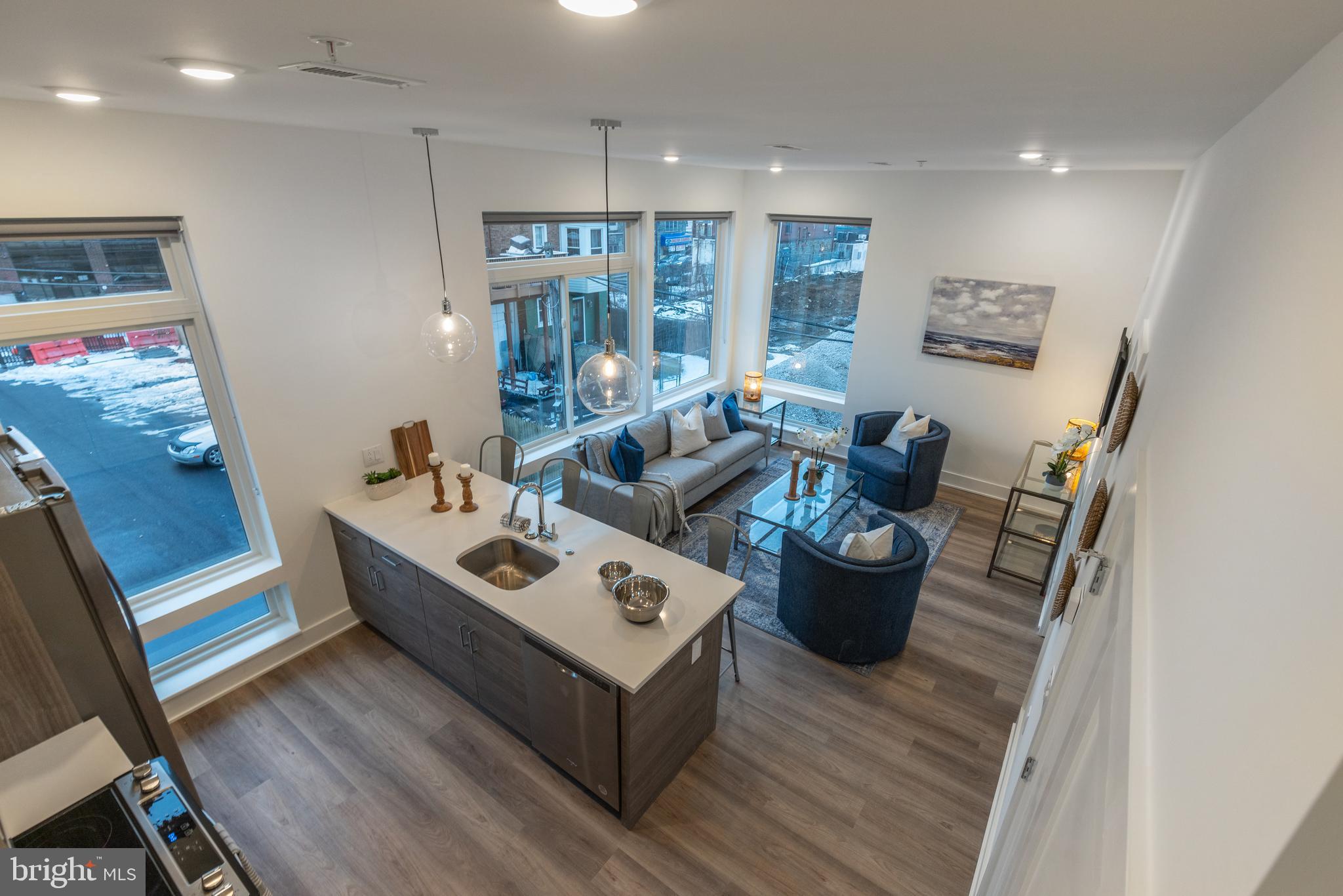 5545 PULASKI AVE #UNIT 308