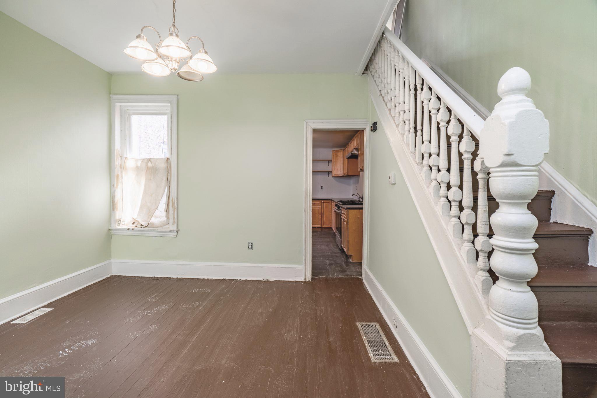 6064 W GIRARD AVE