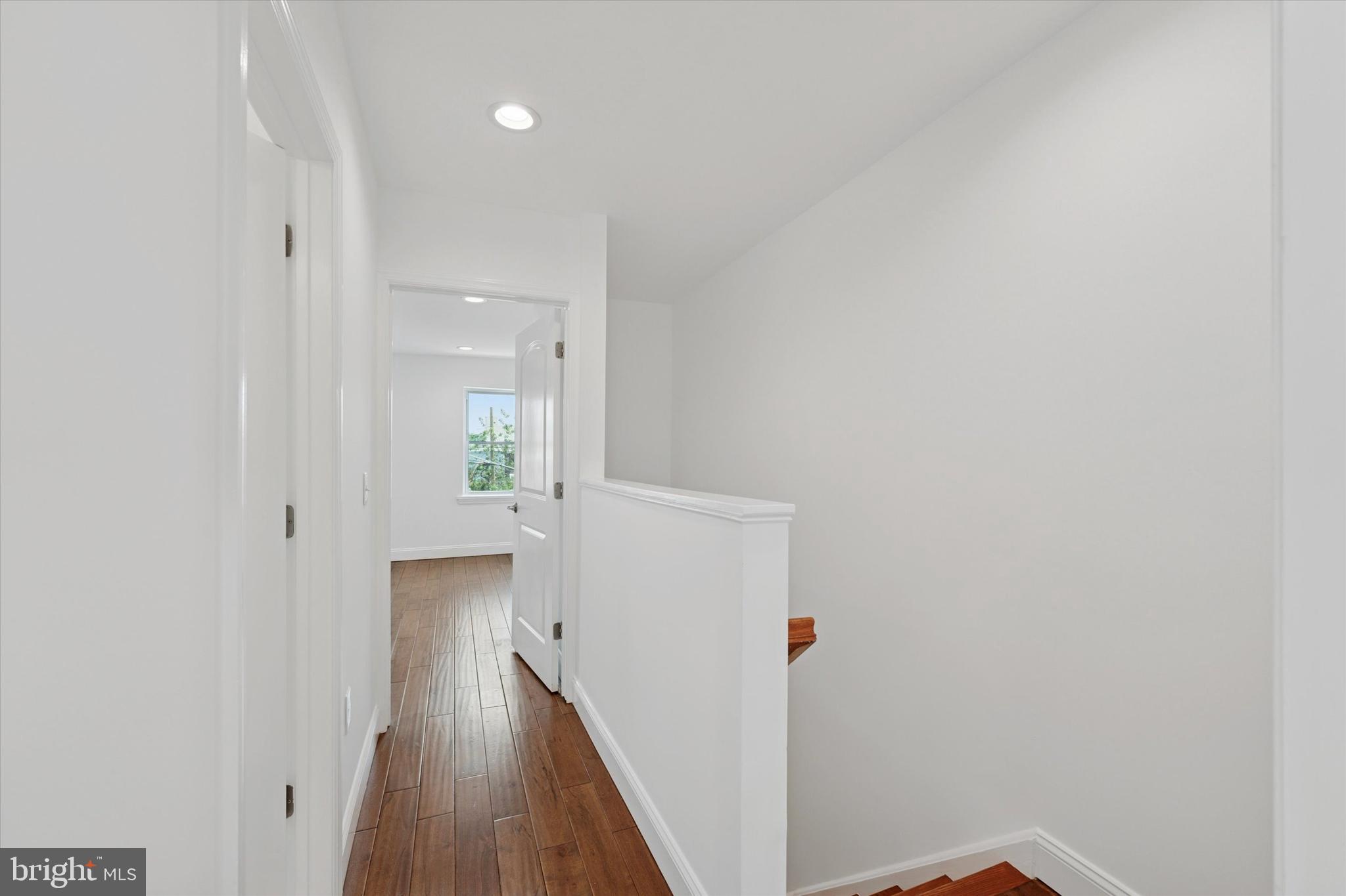 2630 E HAROLD STREET