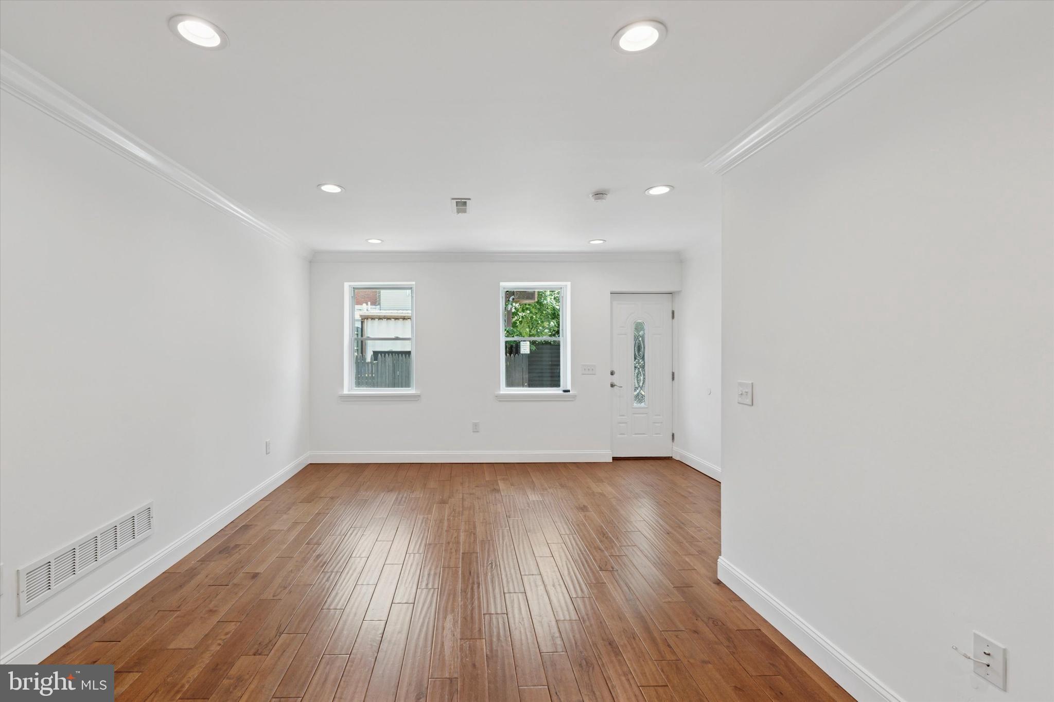 2630 E HAROLD STREET