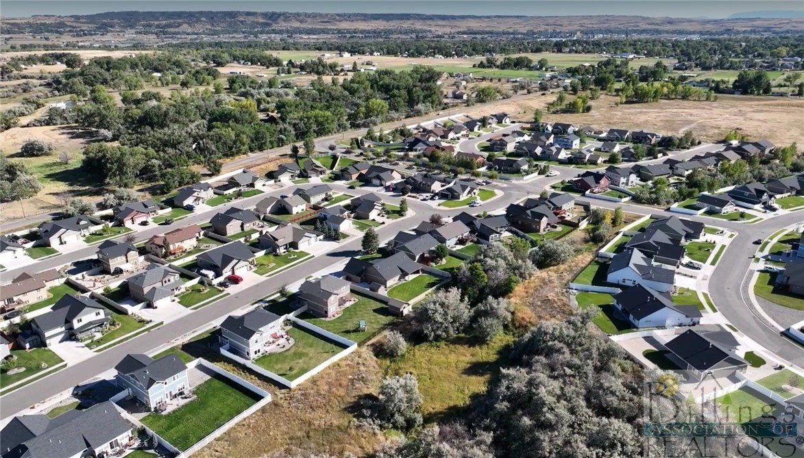 1370 W Eugene AVENUE