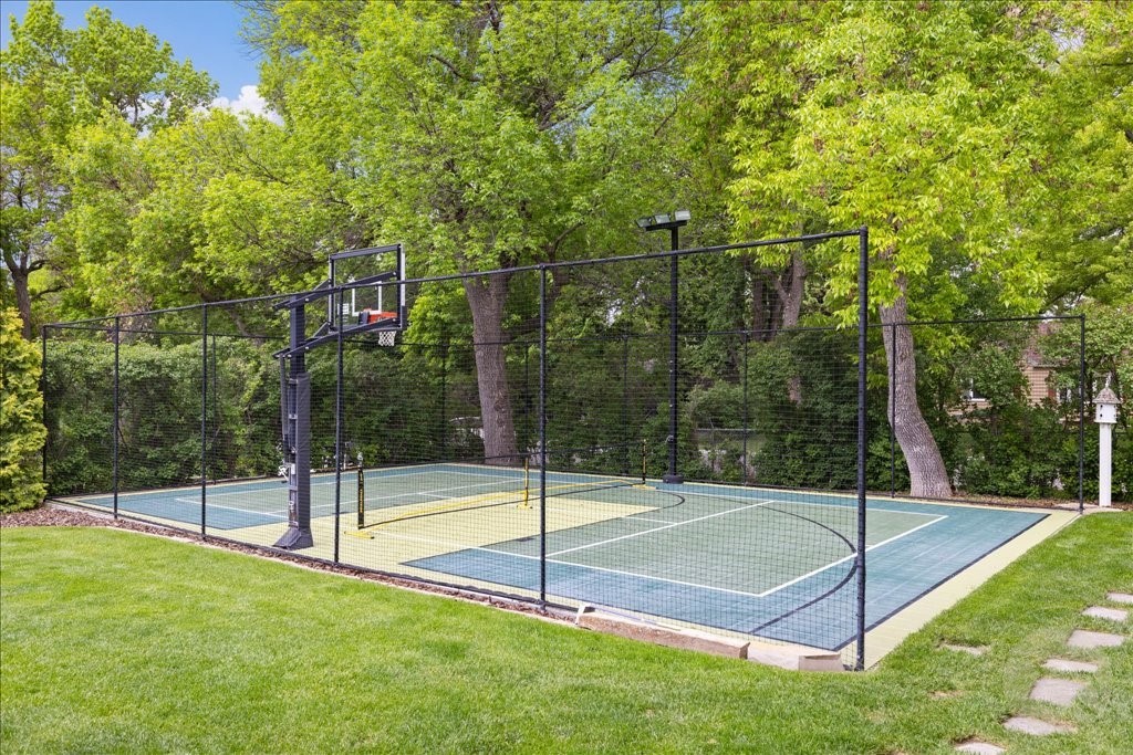 620 HIGHLAND PARK DRIVE