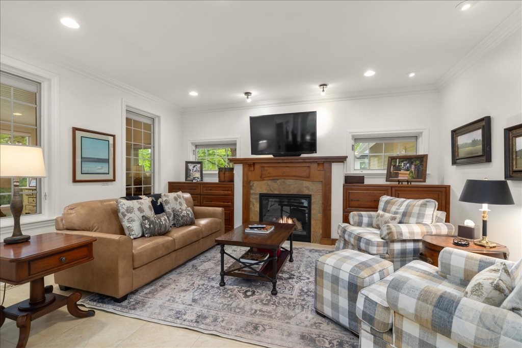 620 HIGHLAND PARK DRIVE