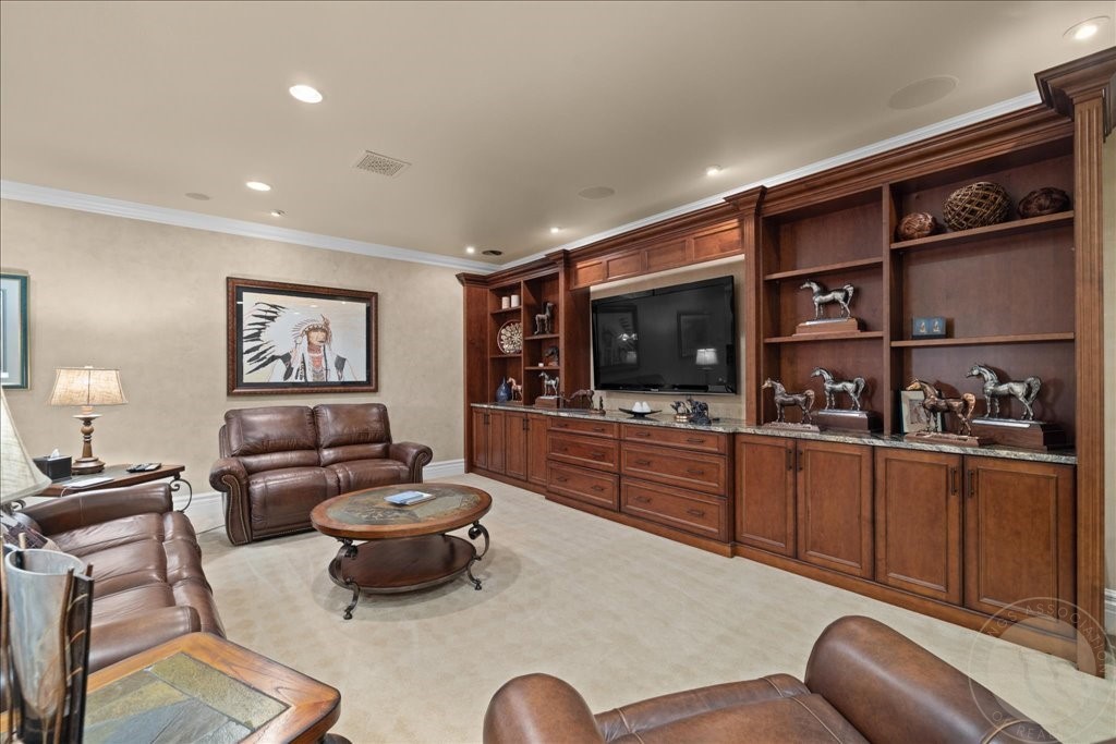 620 HIGHLAND PARK DRIVE