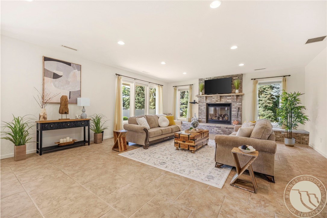 3450 Masterson Circle