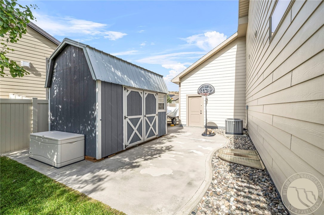 6838 Copper Ridge Loop