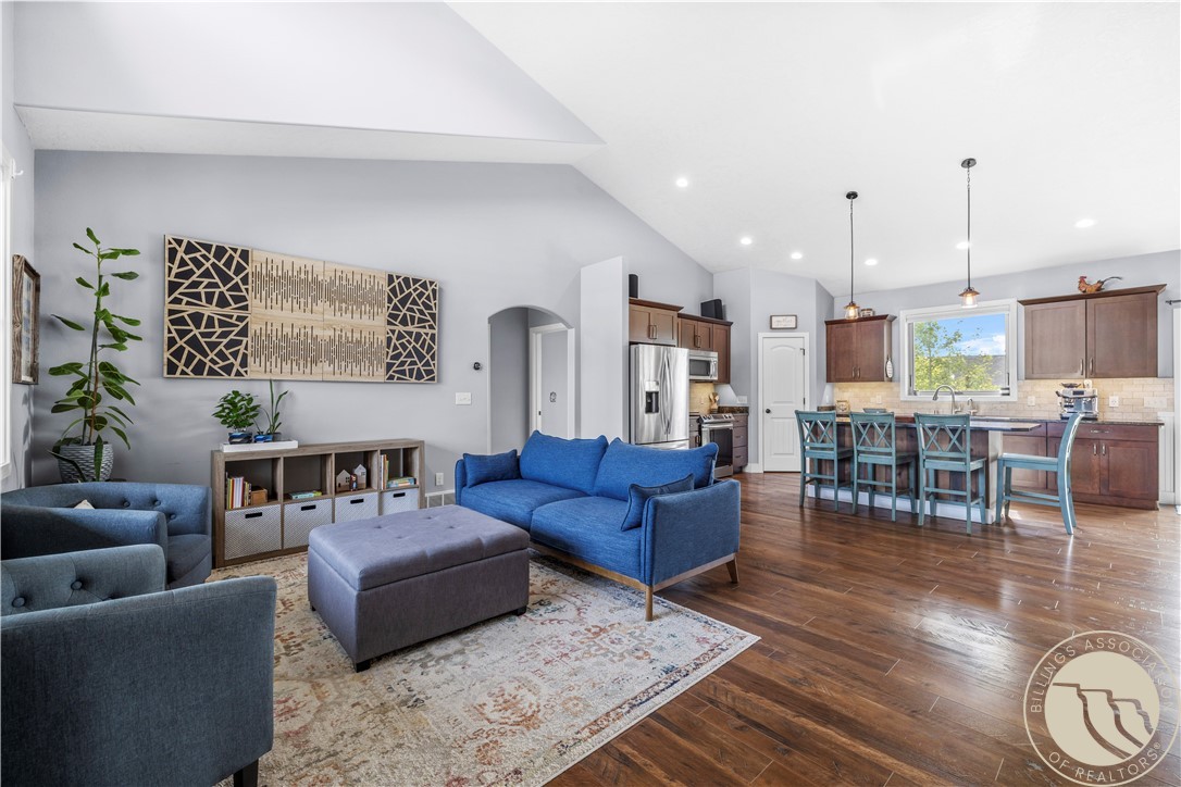 6838 Copper Ridge Loop