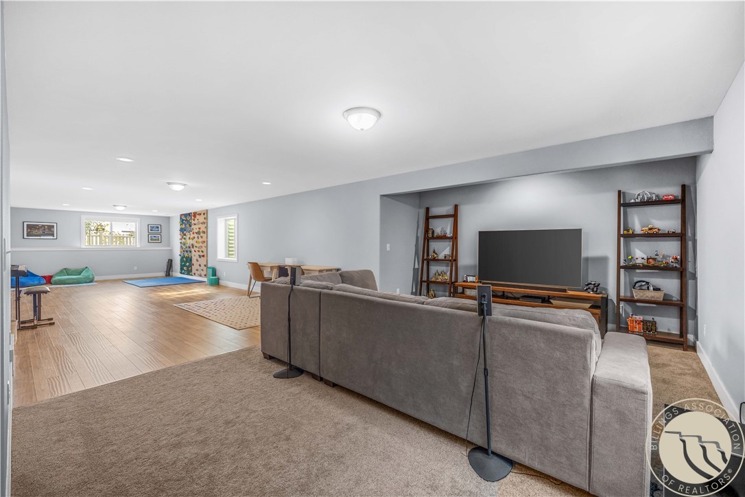 6838 Copper Ridge Loop