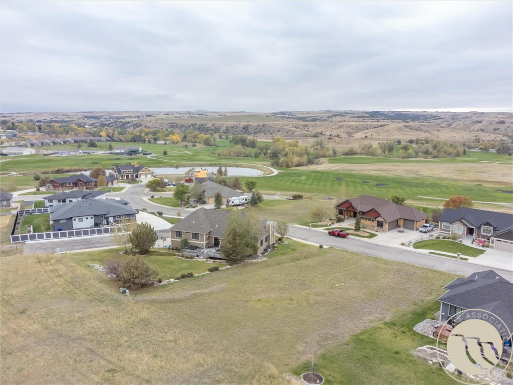 2433 Glengarry LANE