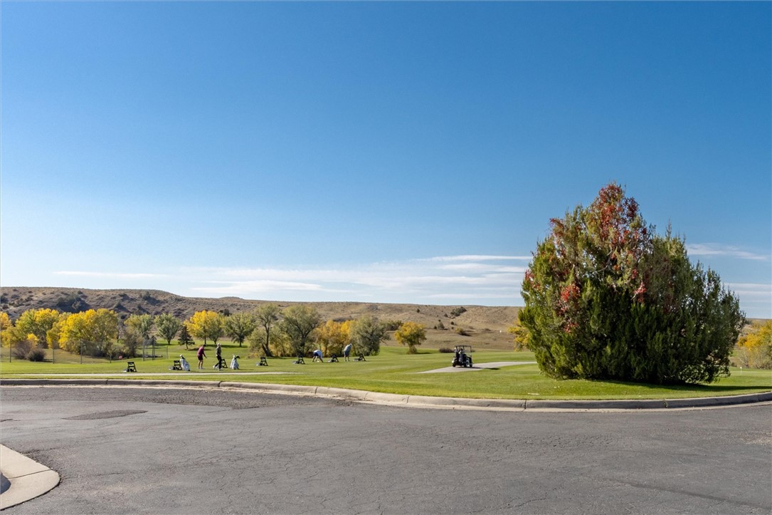 2433 Glengarry LANE