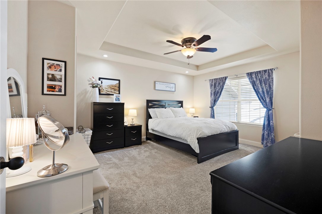 2950 Daystar DRIVE
