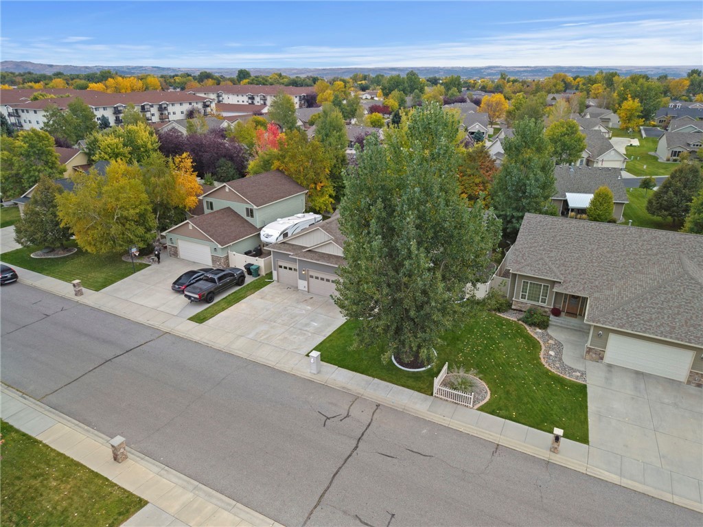 2950 Daystar DRIVE