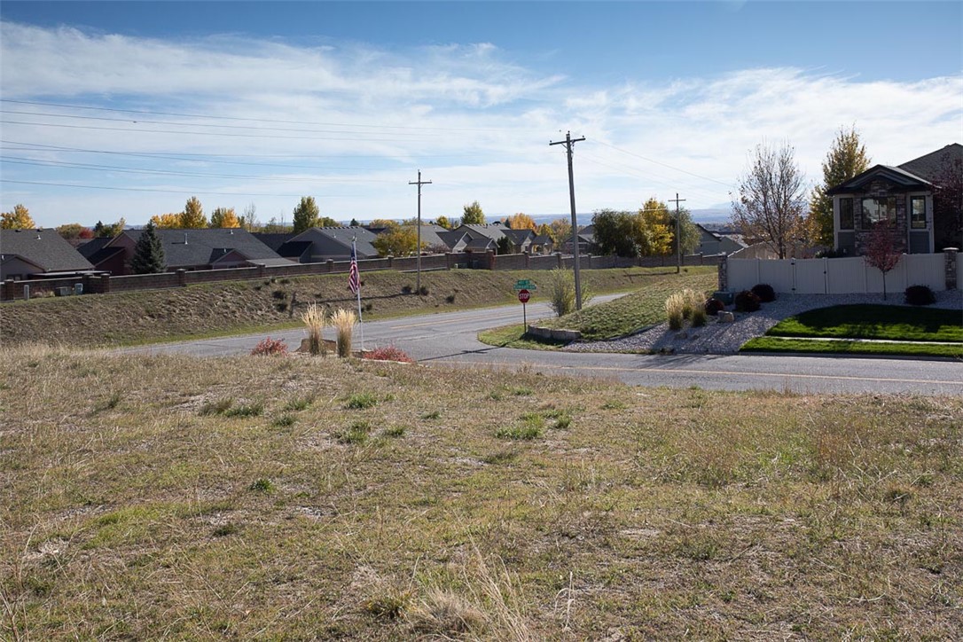 6203 Western Bluffs BOULEVARD