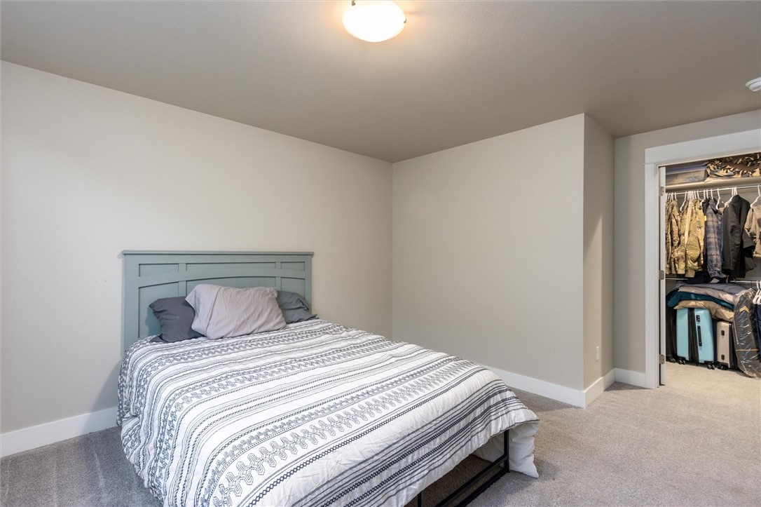 4960 Whisper Way