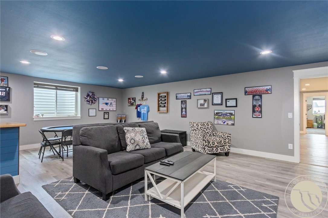 1709 Walker Lane