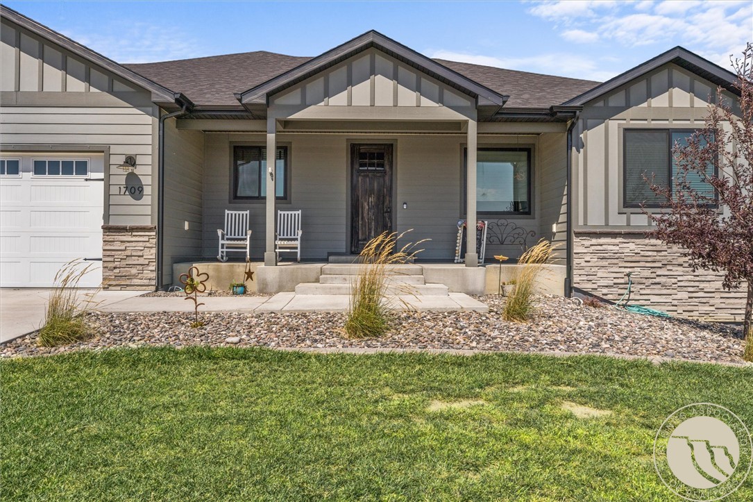1709 Walker Lane