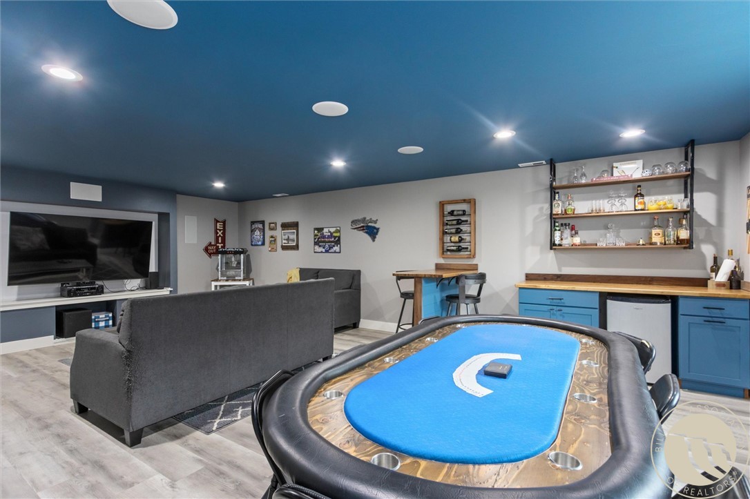 1709 Walker Lane