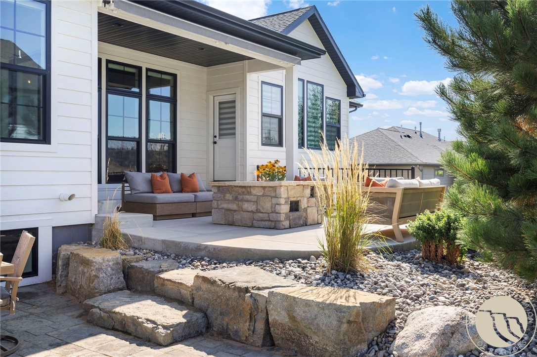 6125 Timbercove Drive