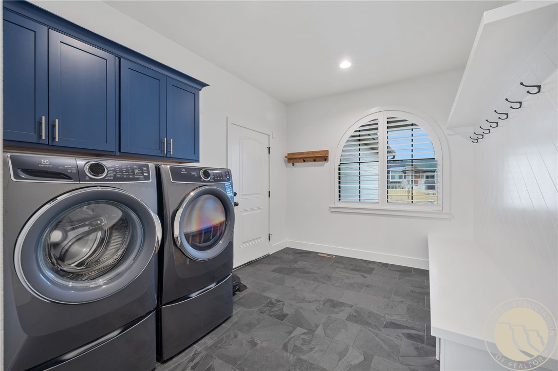 6125 Timbercove Drive