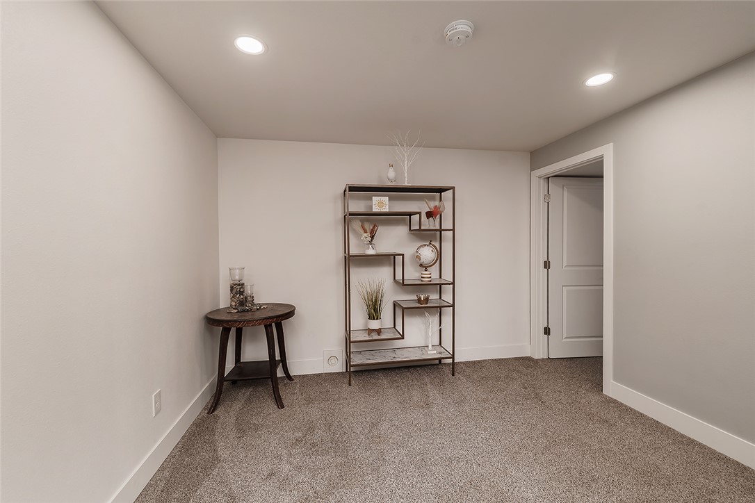 7008 Shiny Penny Way