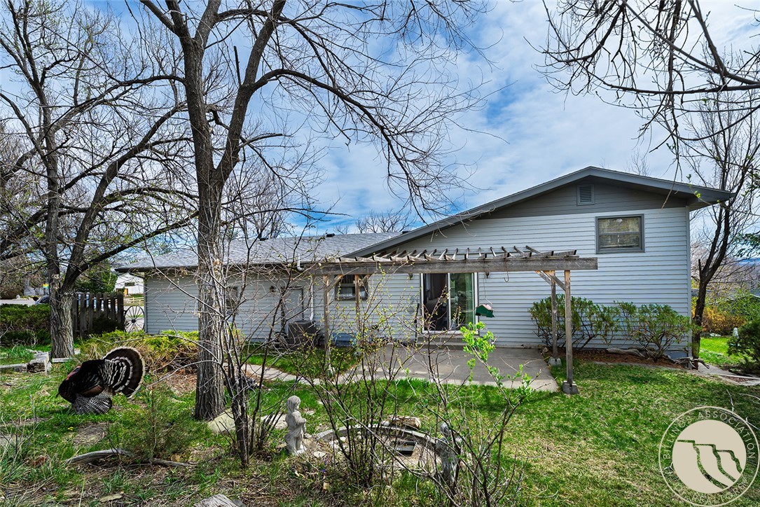1337 Redwing Circle