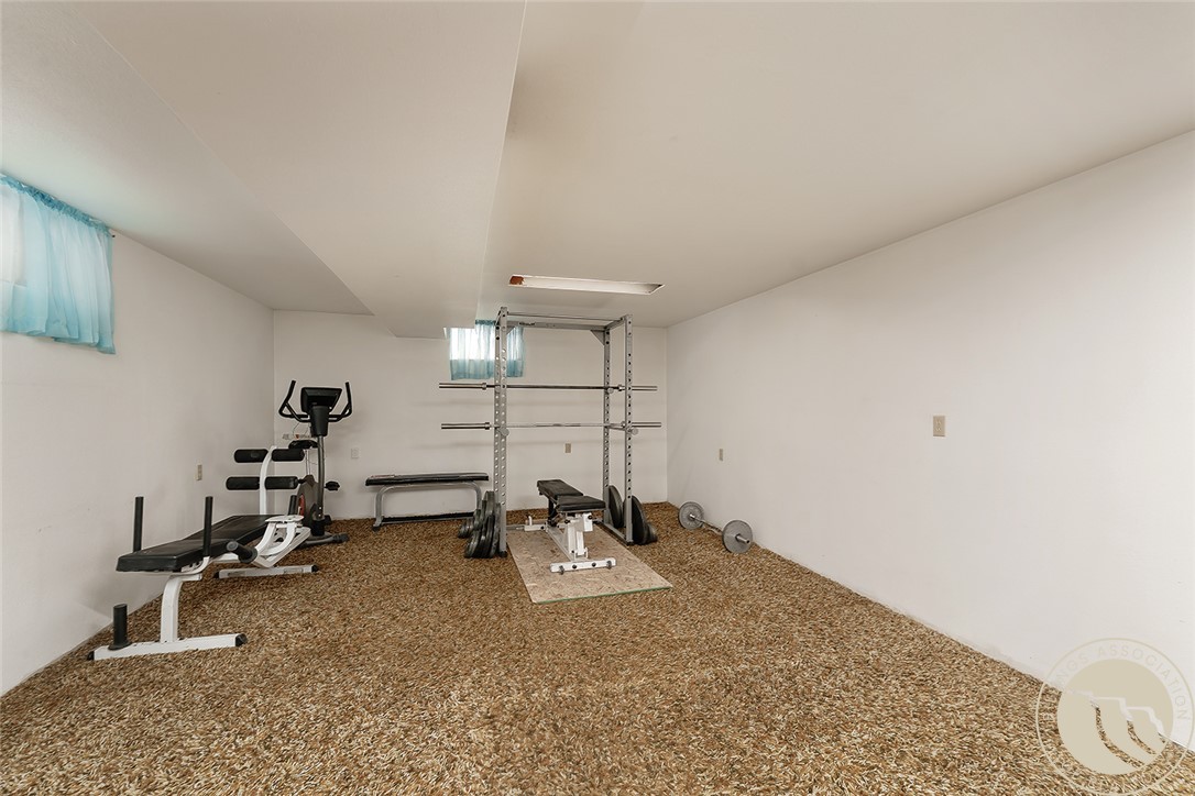 1337 Redwing Circle