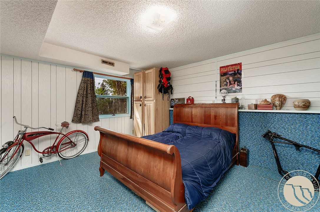 1337 Redwing Circle
