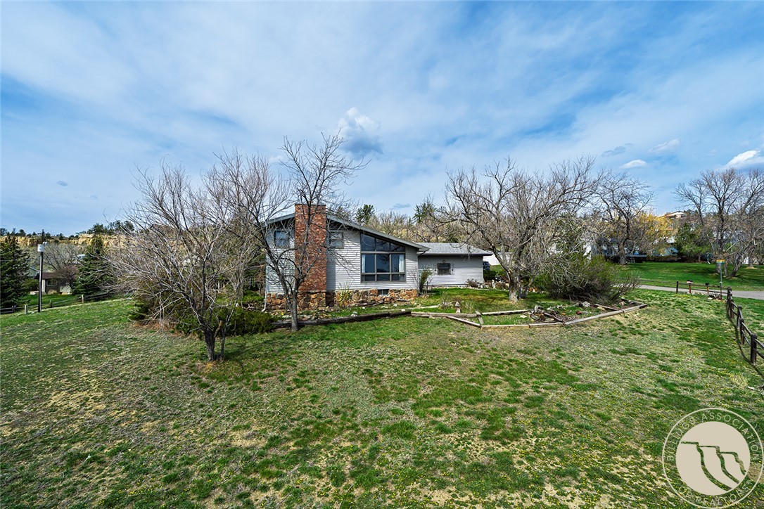 1337 Redwing Circle