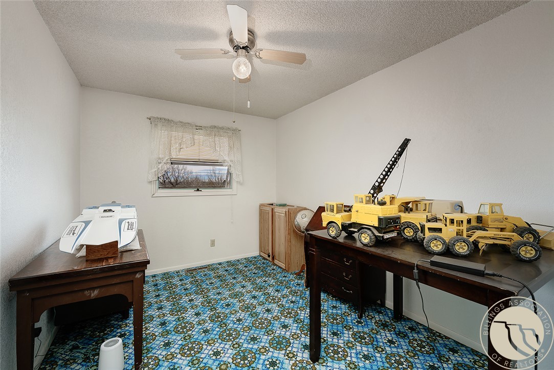 1337 Redwing Circle