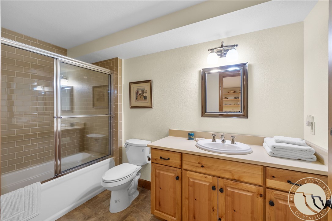 3065 Gregory Drive West