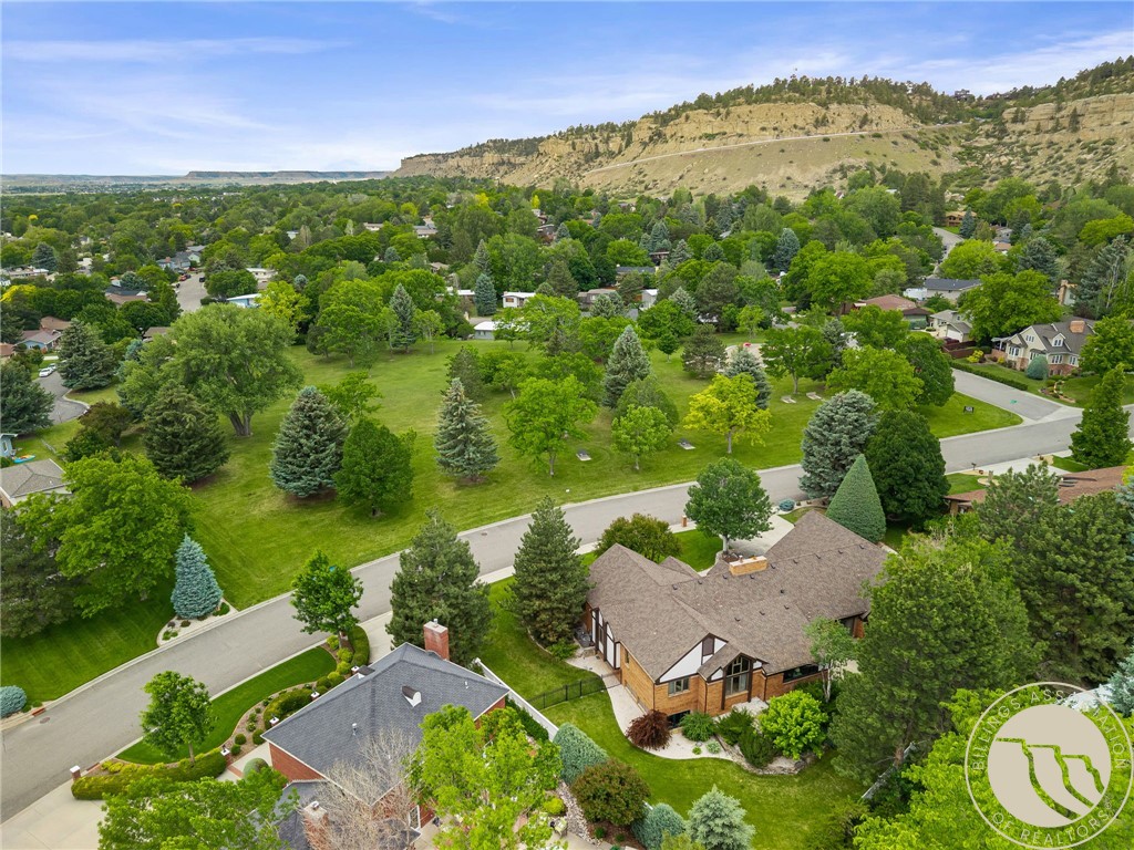 3065 Gregory Drive West
