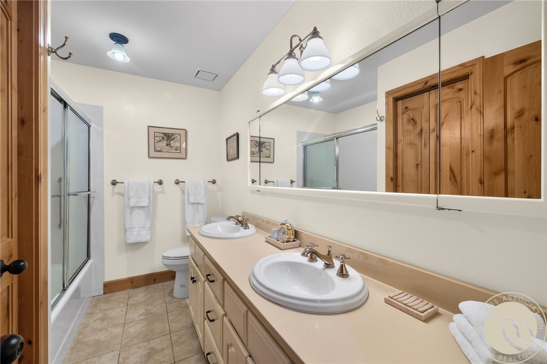 3065 Gregory Drive West