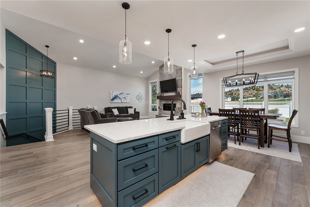 6185 Ironwood Drive