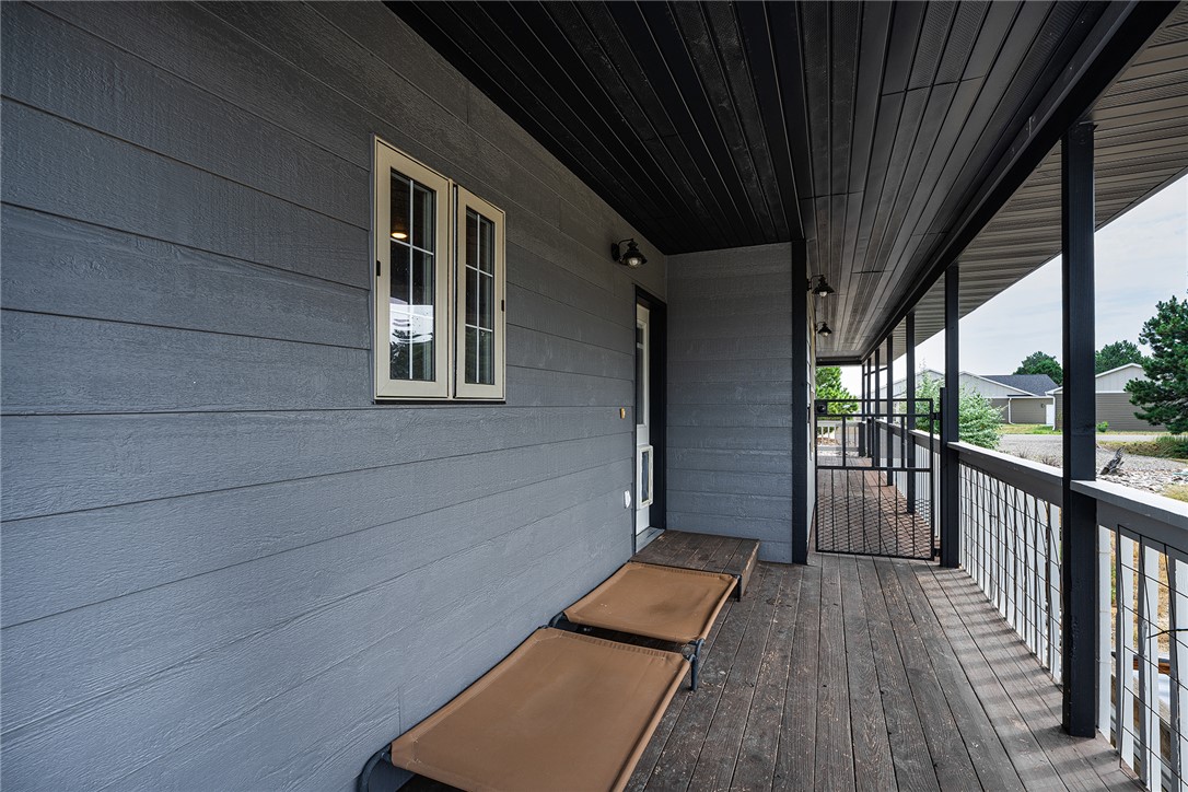3706 Iroquois Trail