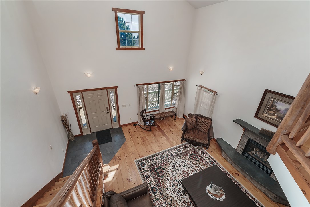 3706 Iroquois Trail