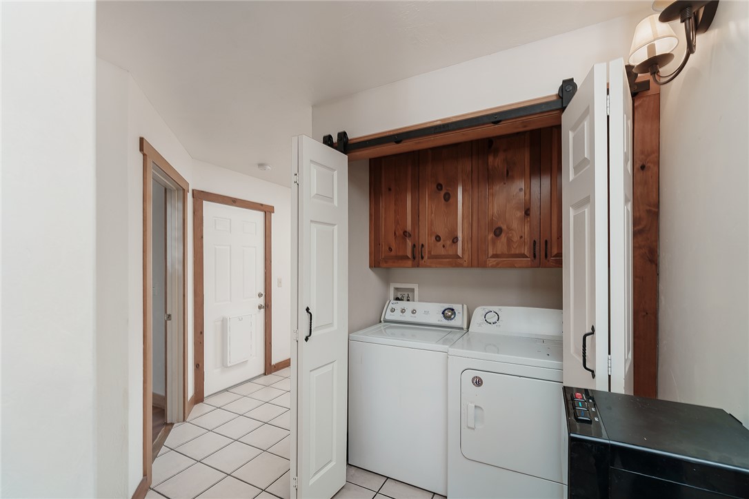 3706 Iroquois Trail