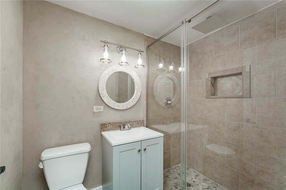 3706 Iroquois Trail